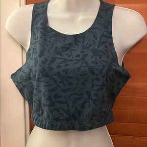 Patterned Sleeveless Crop Top